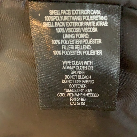 MARC NY FAUX LEATHER PUFFER VEST - Picture 6 of 6